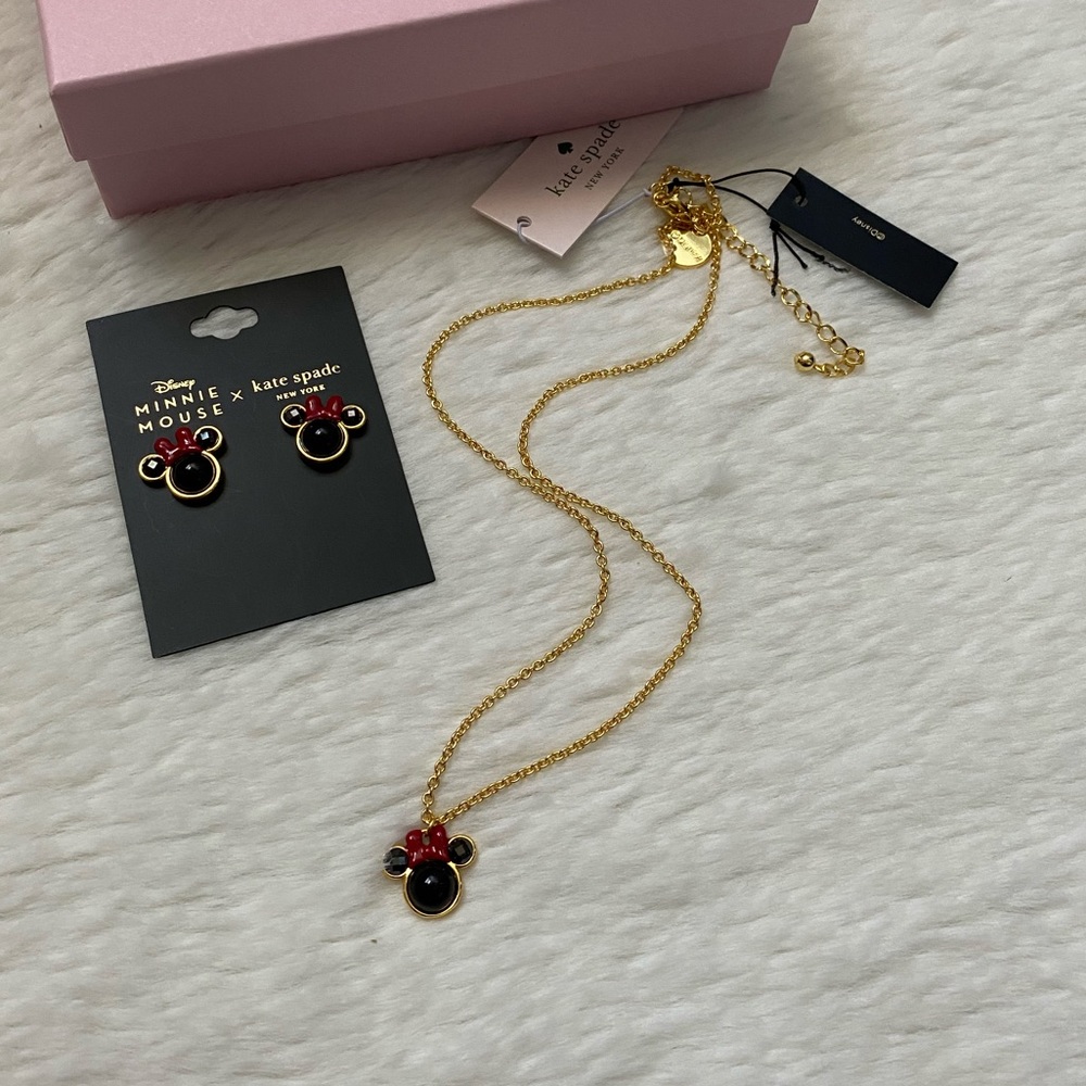 Minnie Mouse Jewelry Set
